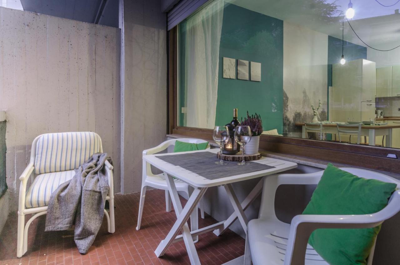 Interno 76 Di Tss' - Splendido Appartamento Con Balcone Tranquillo & Parcheggio Privato - Perfetto Per Famiglie Trento Luaran gambar