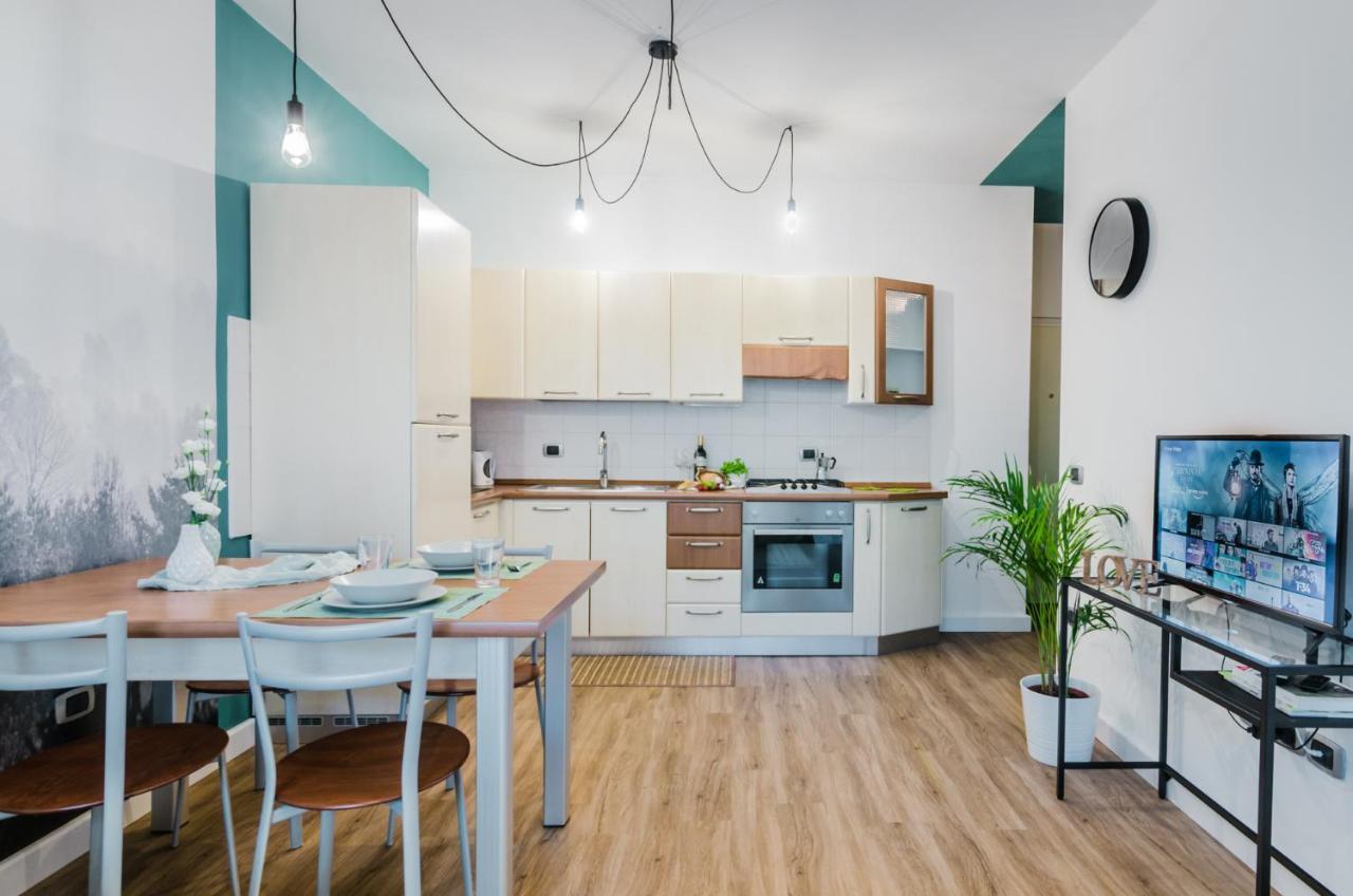 Interno 76 Di Tss' - Splendido Appartamento Con Balcone Tranquillo & Parcheggio Privato - Perfetto Per Famiglie Trento Luaran gambar