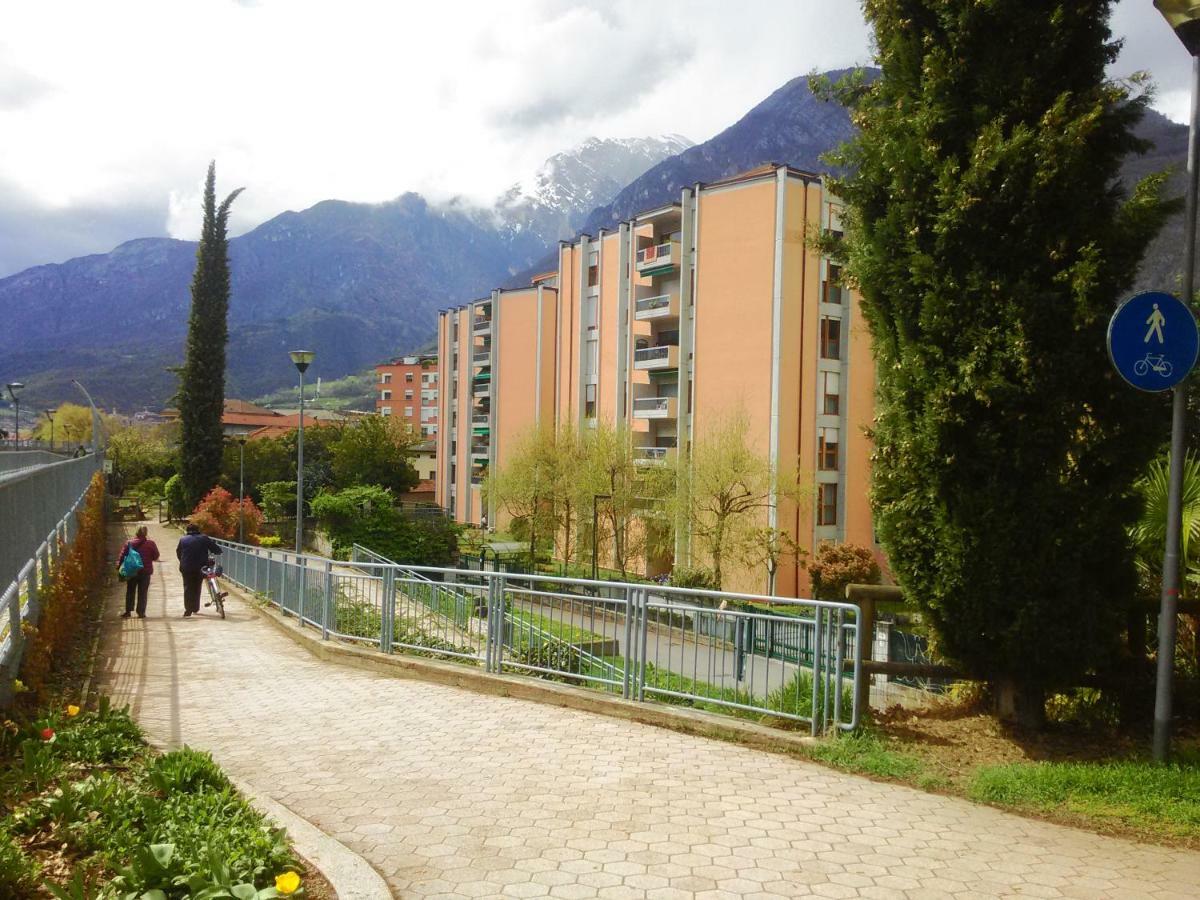 Interno 76 Di Tss' - Splendido Appartamento Con Balcone Tranquillo & Parcheggio Privato - Perfetto Per Famiglie Trento Luaran gambar